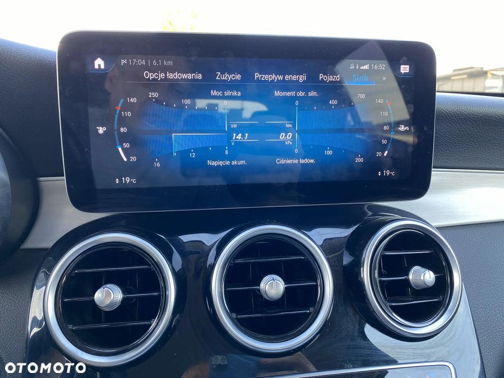 Mercedes-Benz GLC 300 e 4-Matic Business Edition - 28