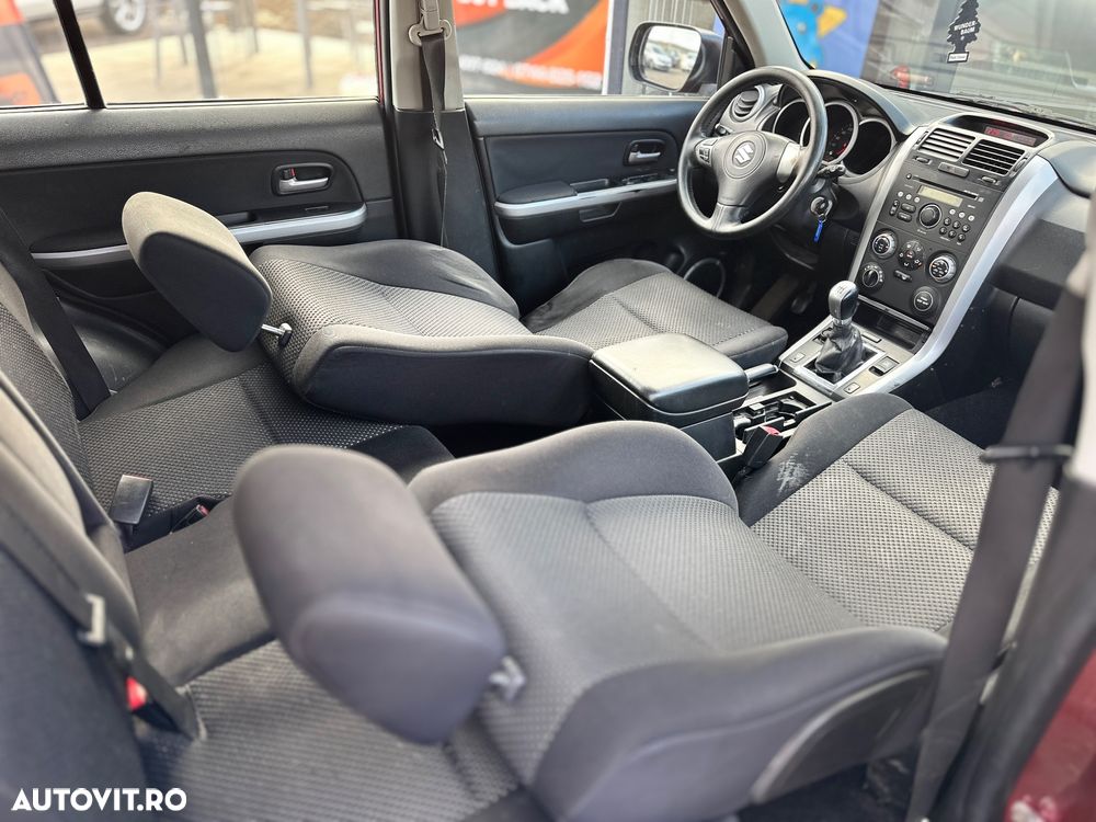 Suzuki Grand Vitara 1.9 DDiS Comfort DPF - 5