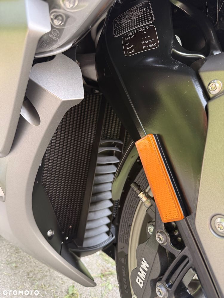 BMW K - 19