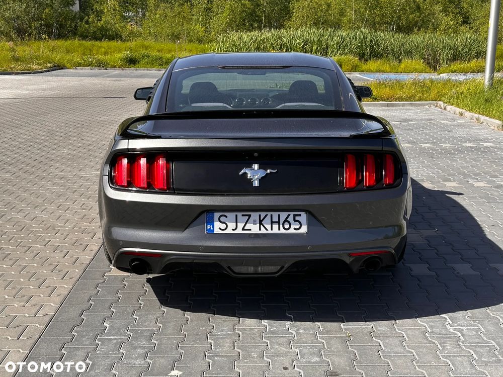 Ford Mustang 3.7 V6 - 9