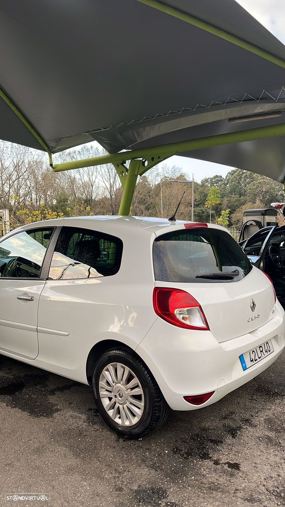 Renault Clio 1.5 dCi GT 105g - 6