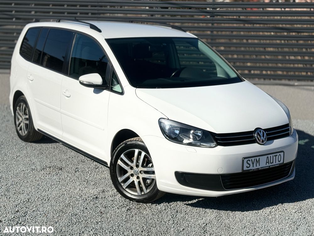 Volkswagen Touran 1.6 TDI DPF BlueMotion Technology DSG Comfortline - 2