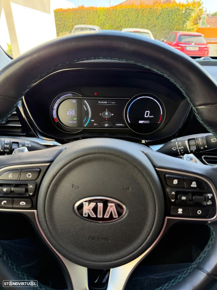Kia Niro - 45