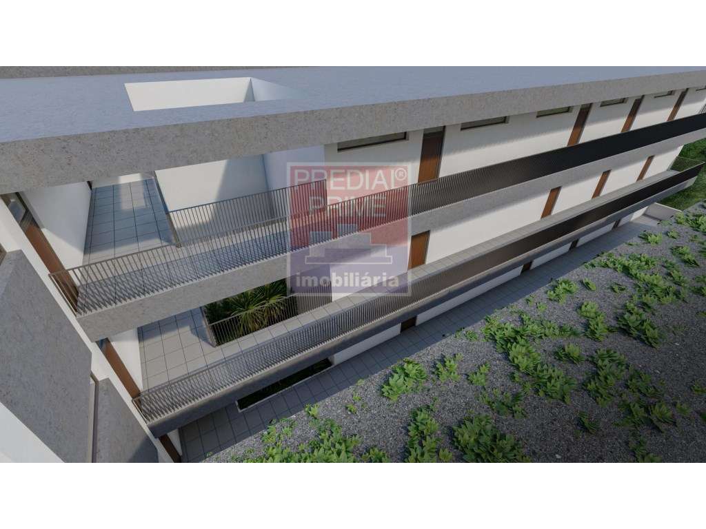 APARTAMENTO NO CENTRO DA CIDADE DE OLIVEIRA DE AZEMEIS - Grande imagem: 2/24