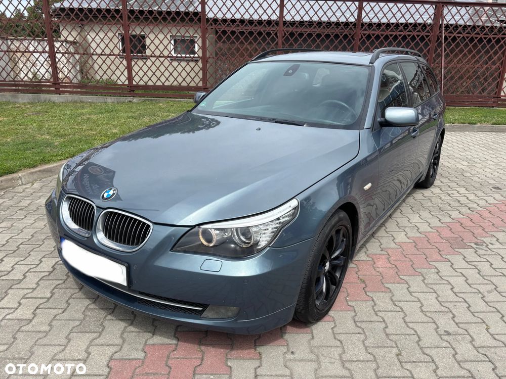 BMW Seria 5 525d Edition Exclusive - 1