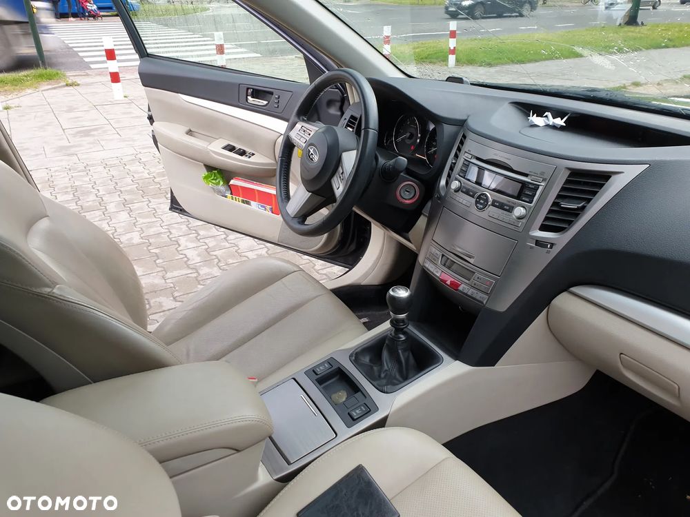 Subaru Outback - 14