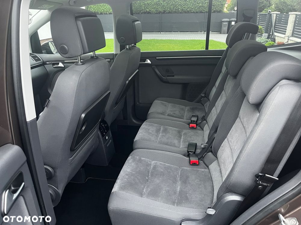 Volkswagen Touran 1.4 TSI Highline - 9