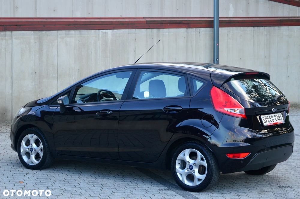 Ford Fiesta - 6