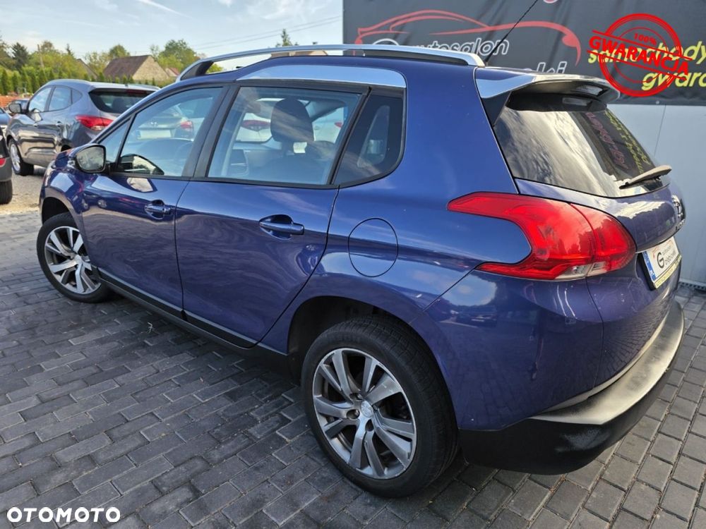 Peugeot 2008 - 6