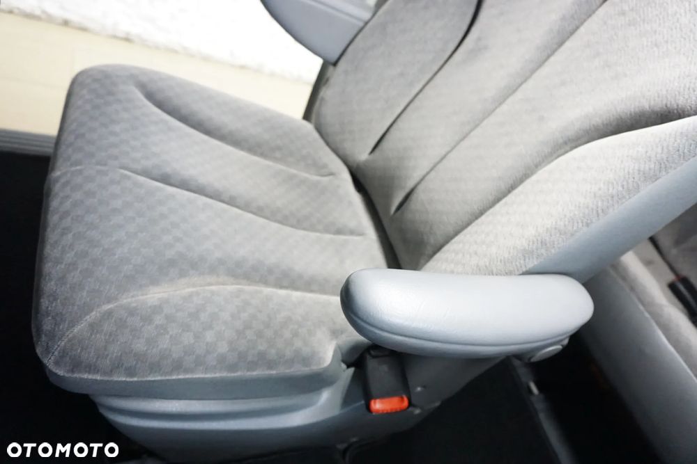 Chrysler Voyager 2.8 CRD Family - 26