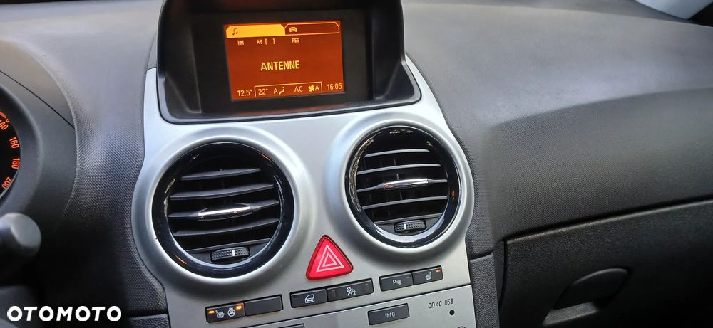 Opel Corsa 1.4 16V Innovation 110 Jahre - 16