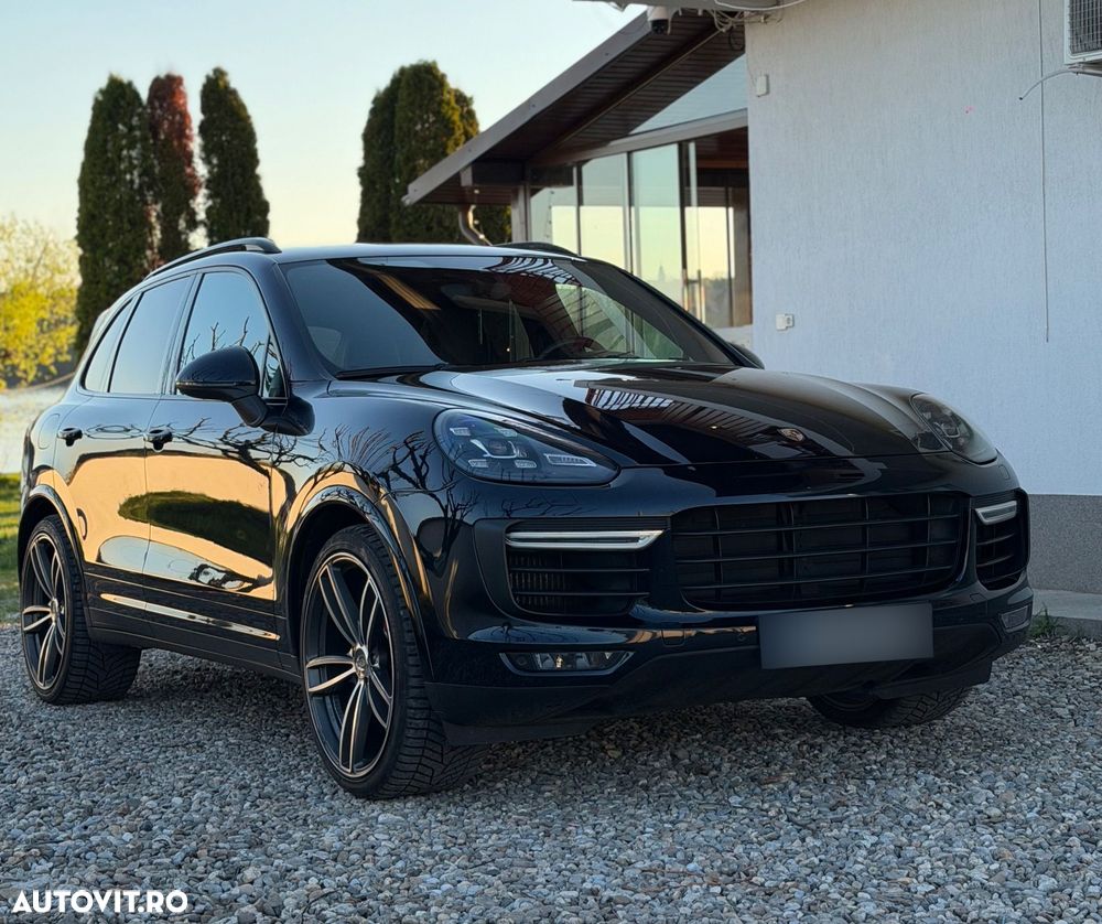 Porsche Cayenne - 3