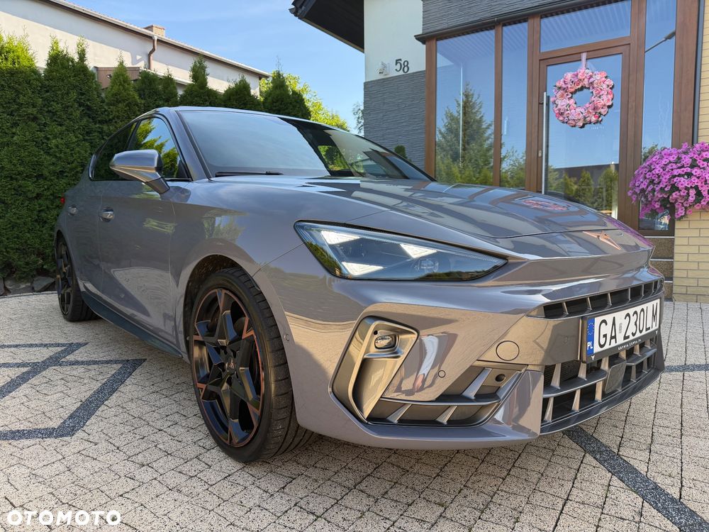 Cupra Leon 1.5 eTSI mHEV DSG - 1
