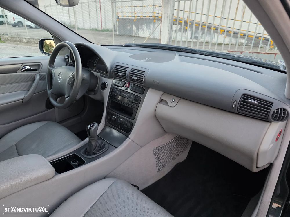 Mercedes-Benz C 220 CDi Avantgarde - 21