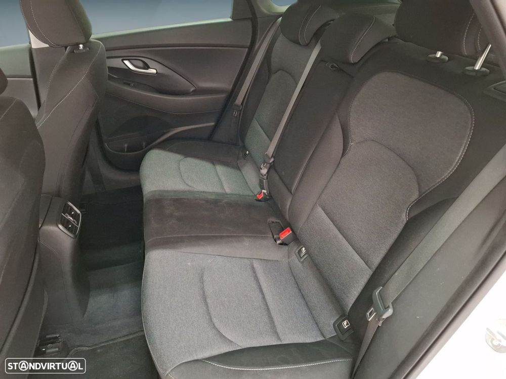 Hyundai i30 1.0 T-GDI Style Plus - 14