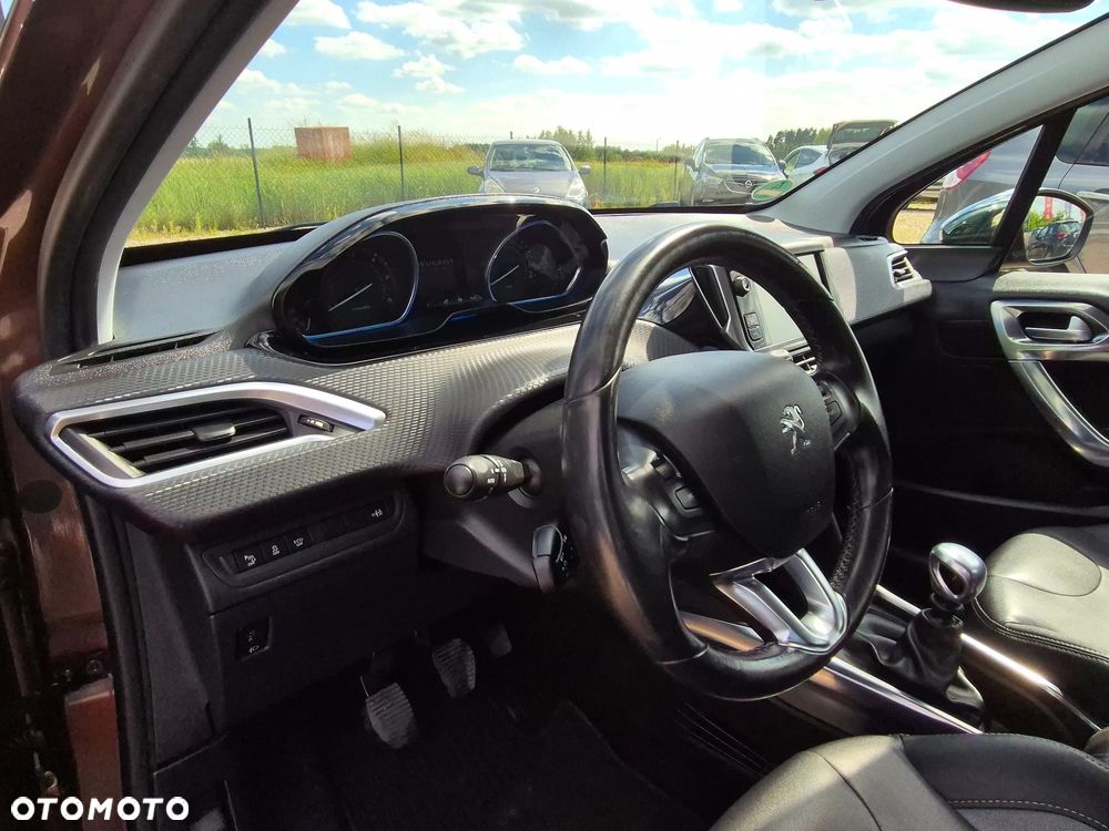 Peugeot 2008 e-HDi FAP 115 STOP & START Business-Line - 18