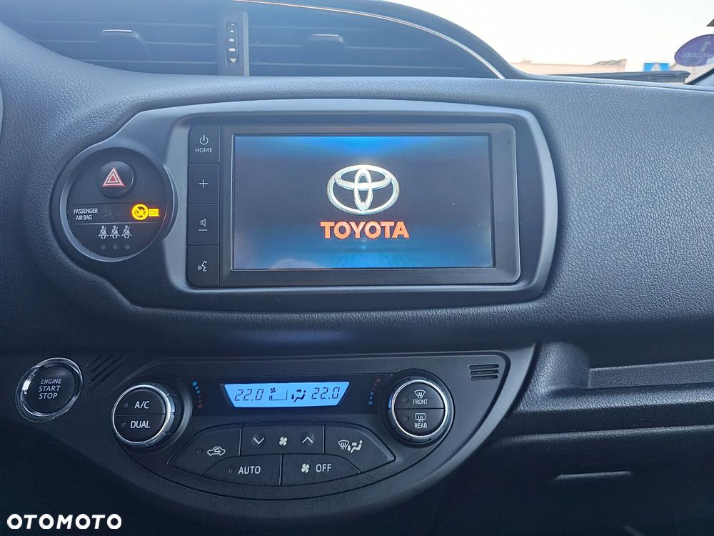 Toyota Yaris 1.5 20th Anniversary - 32