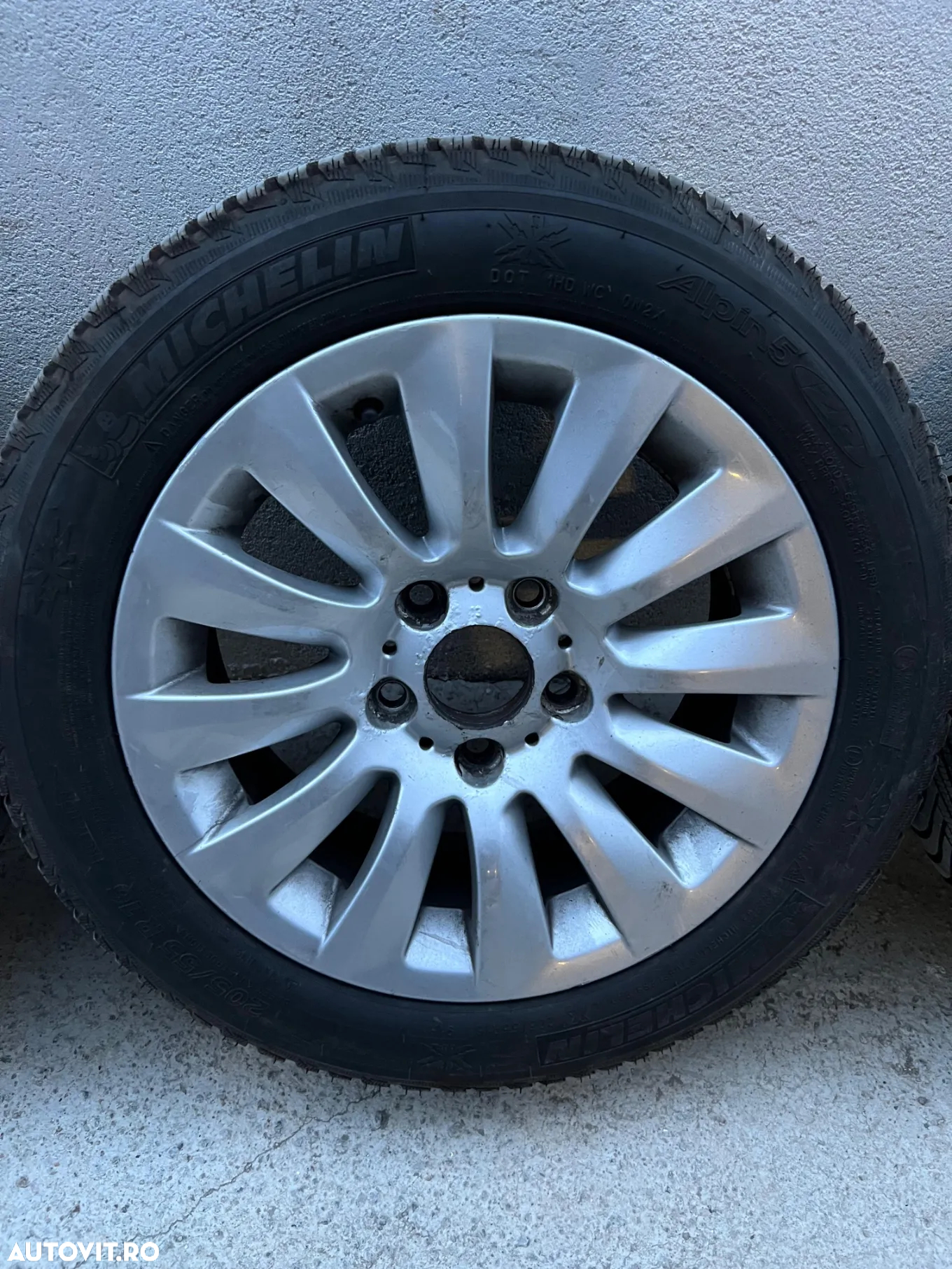 BMW Seria 3 - 28