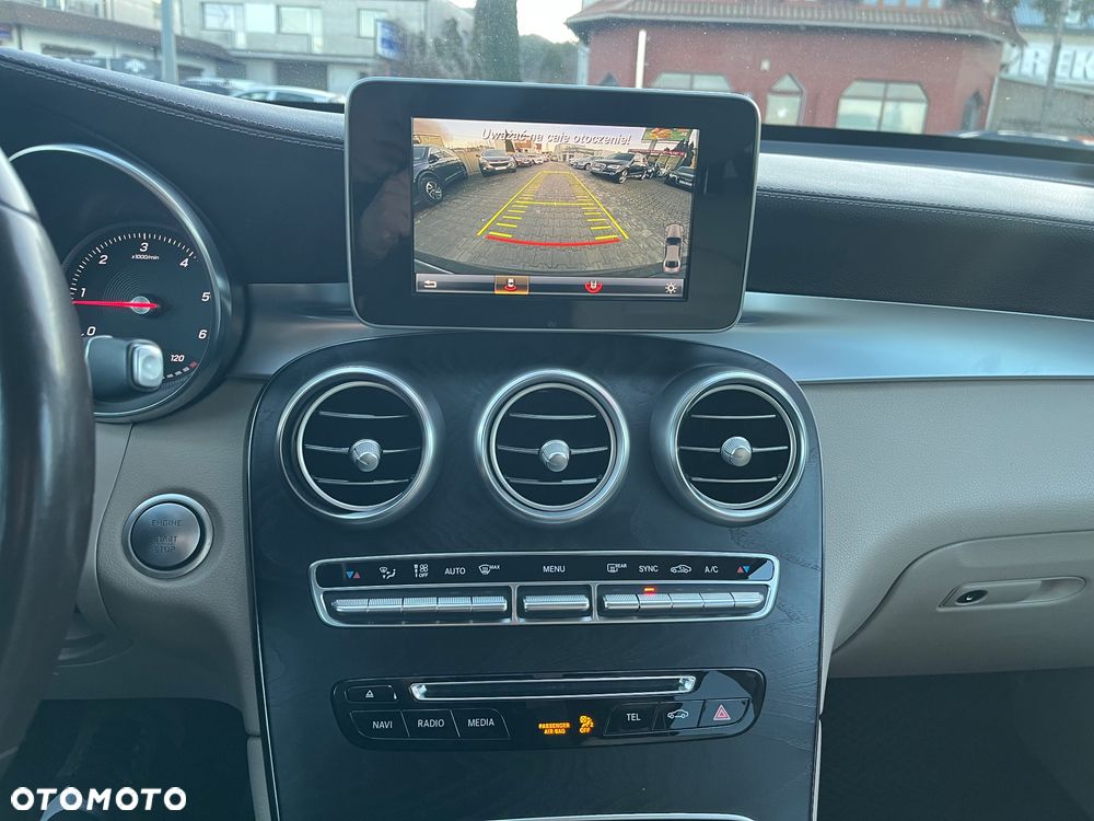 Mercedes-Benz GLC - 10