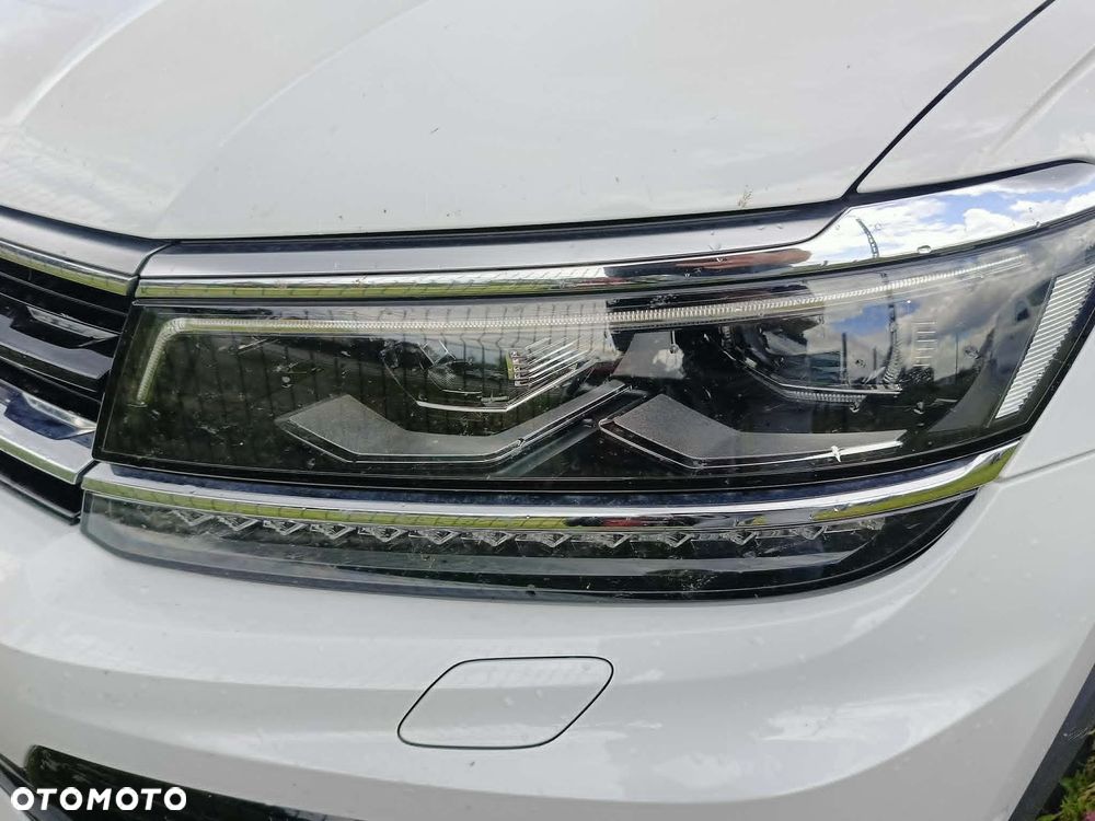 Volkswagen Tiguan 2.0 TDI SCR R-Line - 33