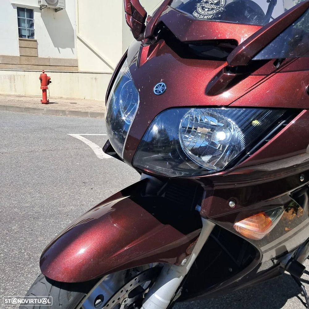 Yamaha FJR - 4