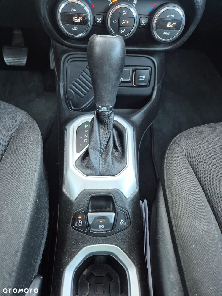 Jeep Renegade 1.6 MultiJet DSG Longitude - 16