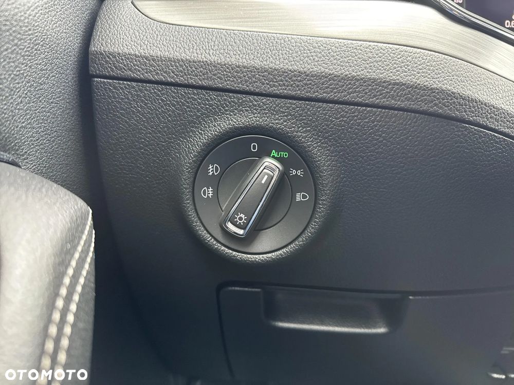 Skoda Superb 2.0 TDI SCR 4x4 Style DSG - 25