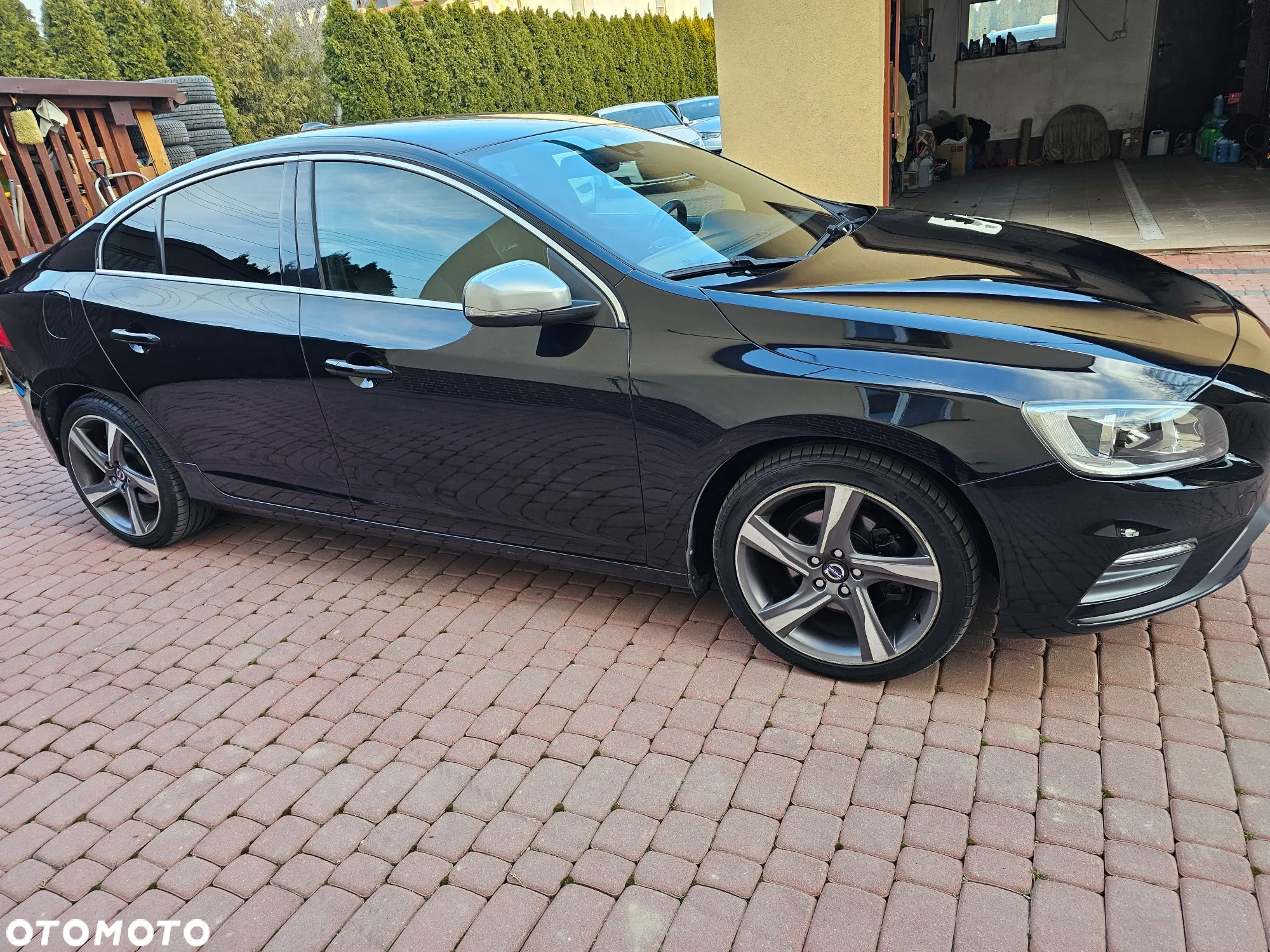 Volvo S60 T3 R-Design Summum - 18