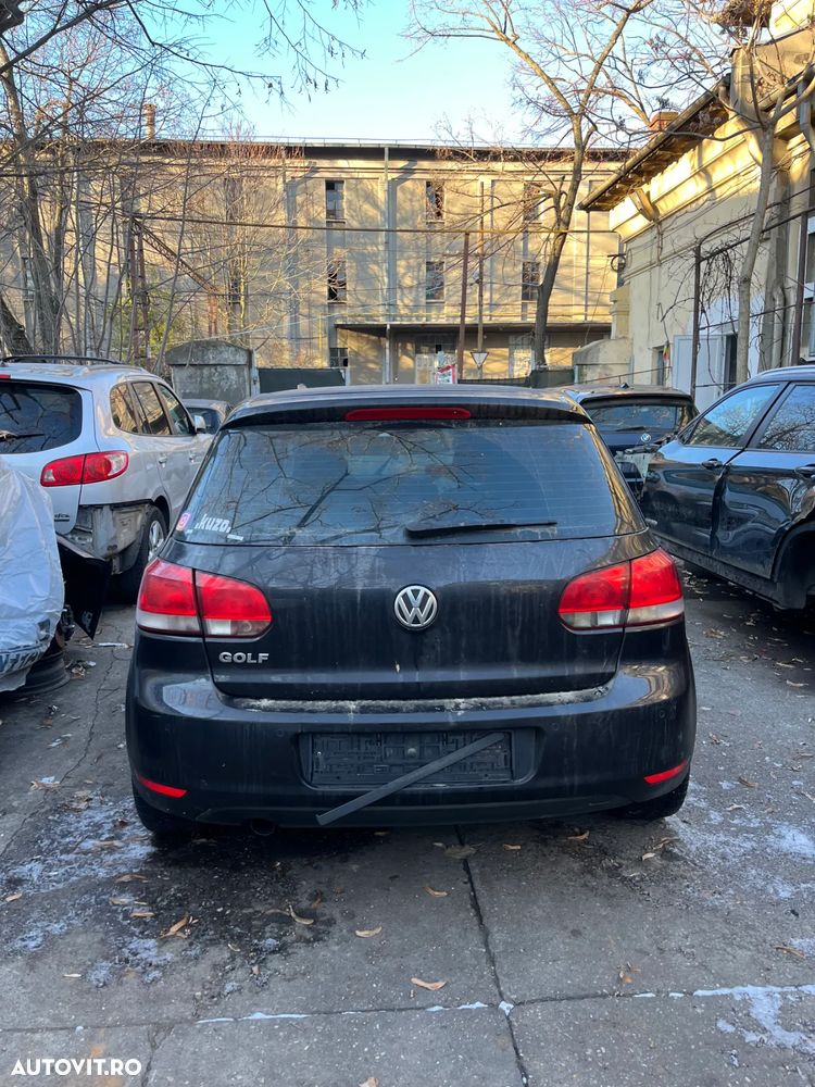 Dezmembrez VW Volkswagen Golf 6 1,6 TDI 2011 negru CAY - 3