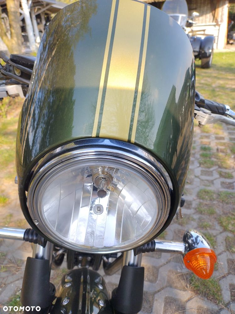 Triumph Thruxton - 34