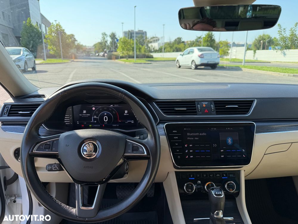 Skoda Superb 2.0 TSI 4X4 DSG Style - 26