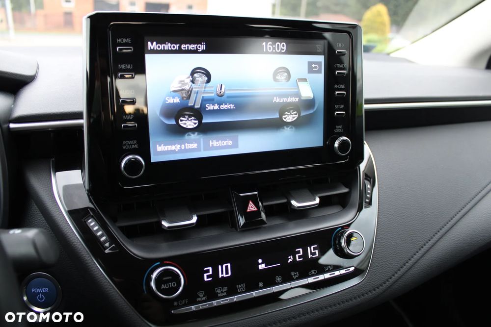 Toyota Corolla 1.8 Hybrid Comfort - 22