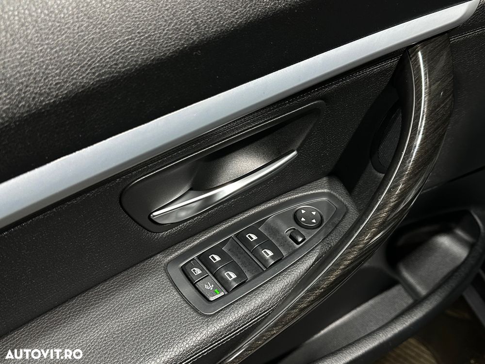 BMW Seria 3 320d Aut. Modern Line - 13