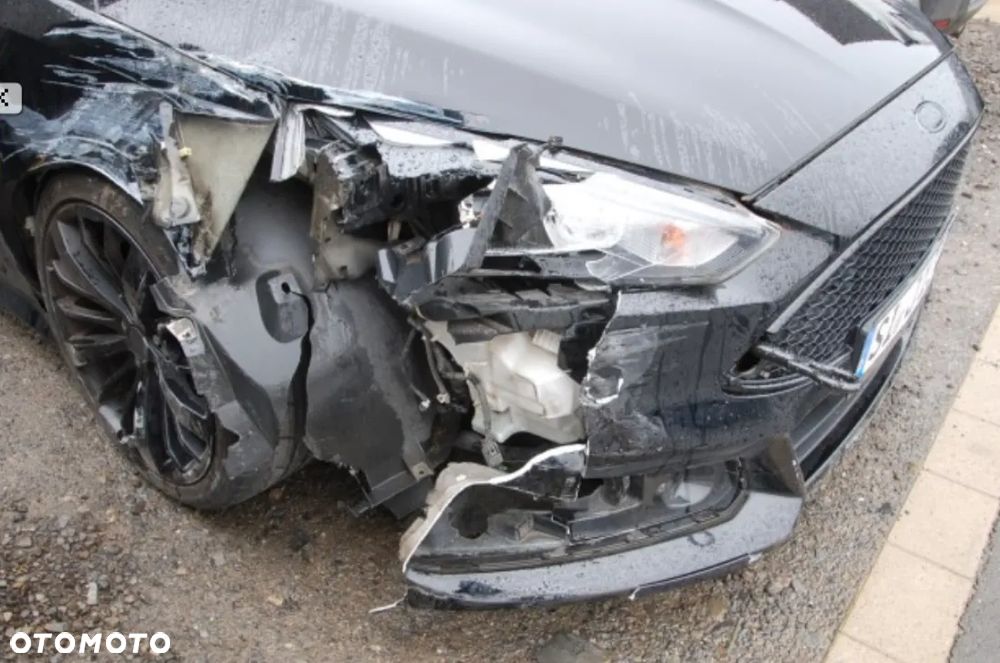 Ford Focus 2.0 EcoBoost ST mit Leder-Sport-Paket - 5