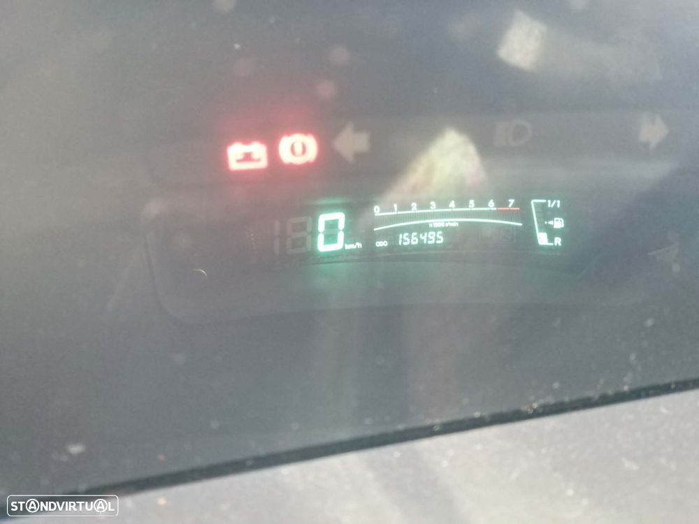 Toyota Yaris 1.0 Base - 9