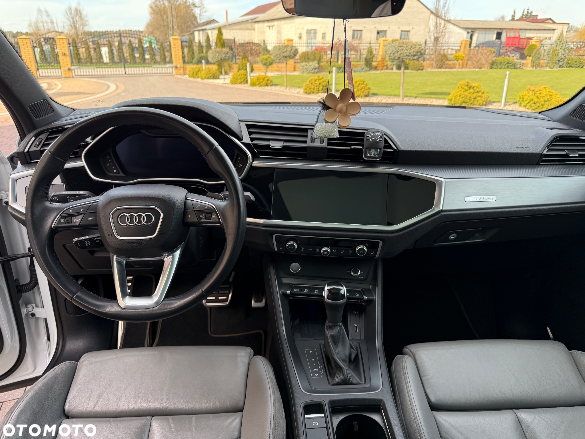Audi Q3 45 TFSI quattro S tronic S line - 23
