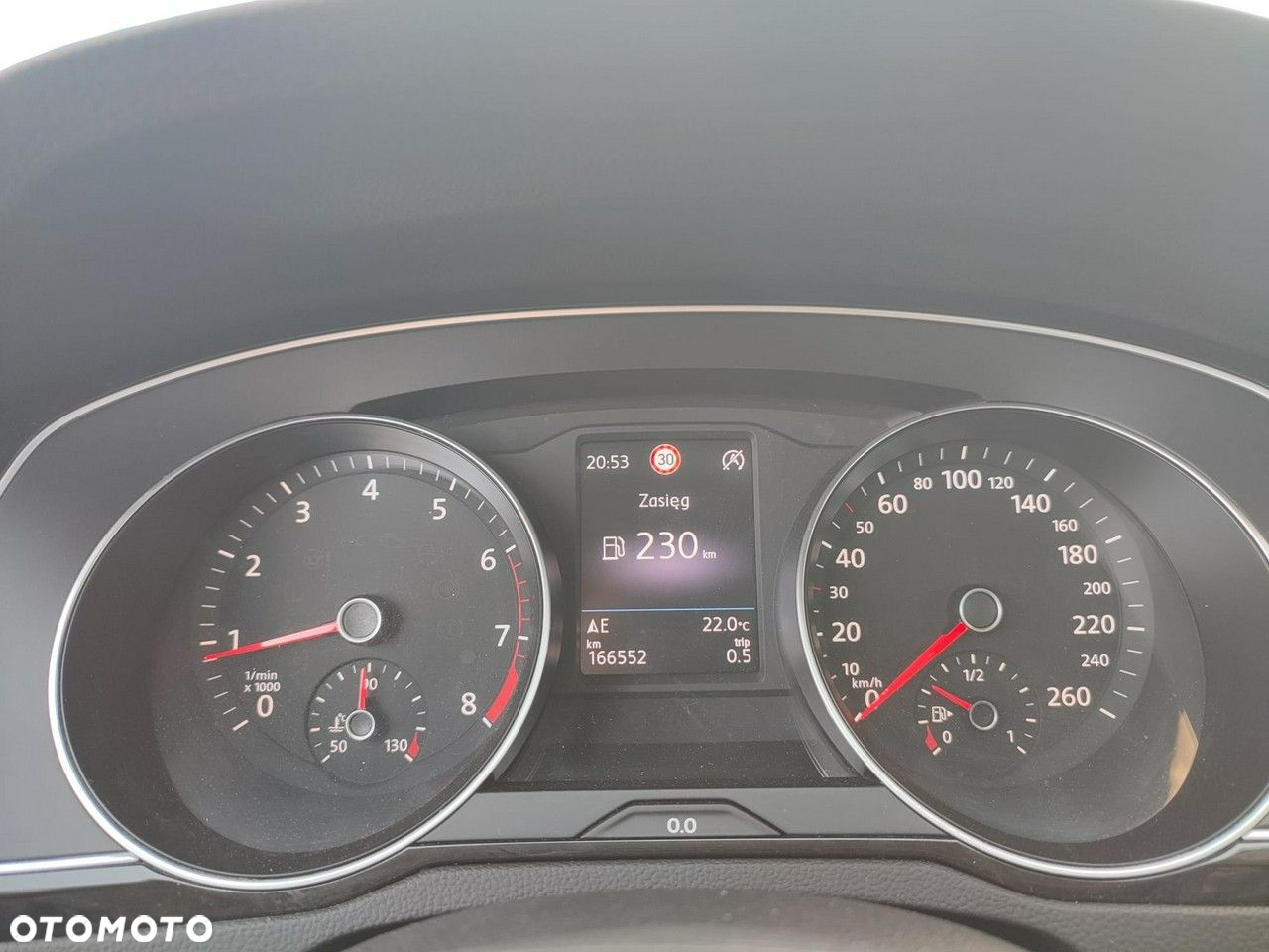 Volkswagen Passat 1.8 TSI BMT Comfortline - 10