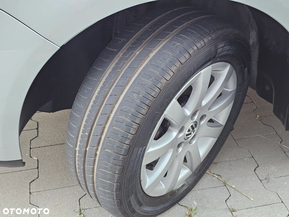 Volkswagen Polo 1.4 Highline - 36