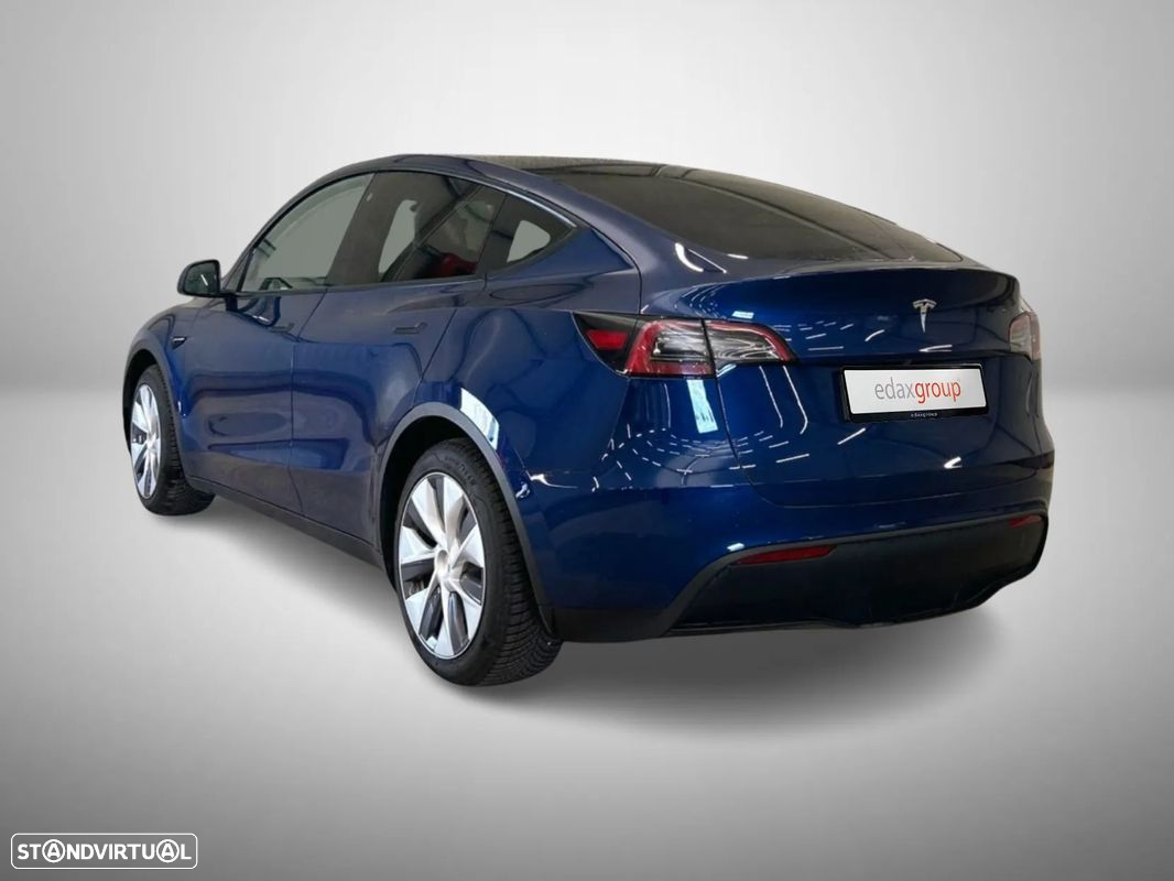 Tesla Model Y RWD - 2