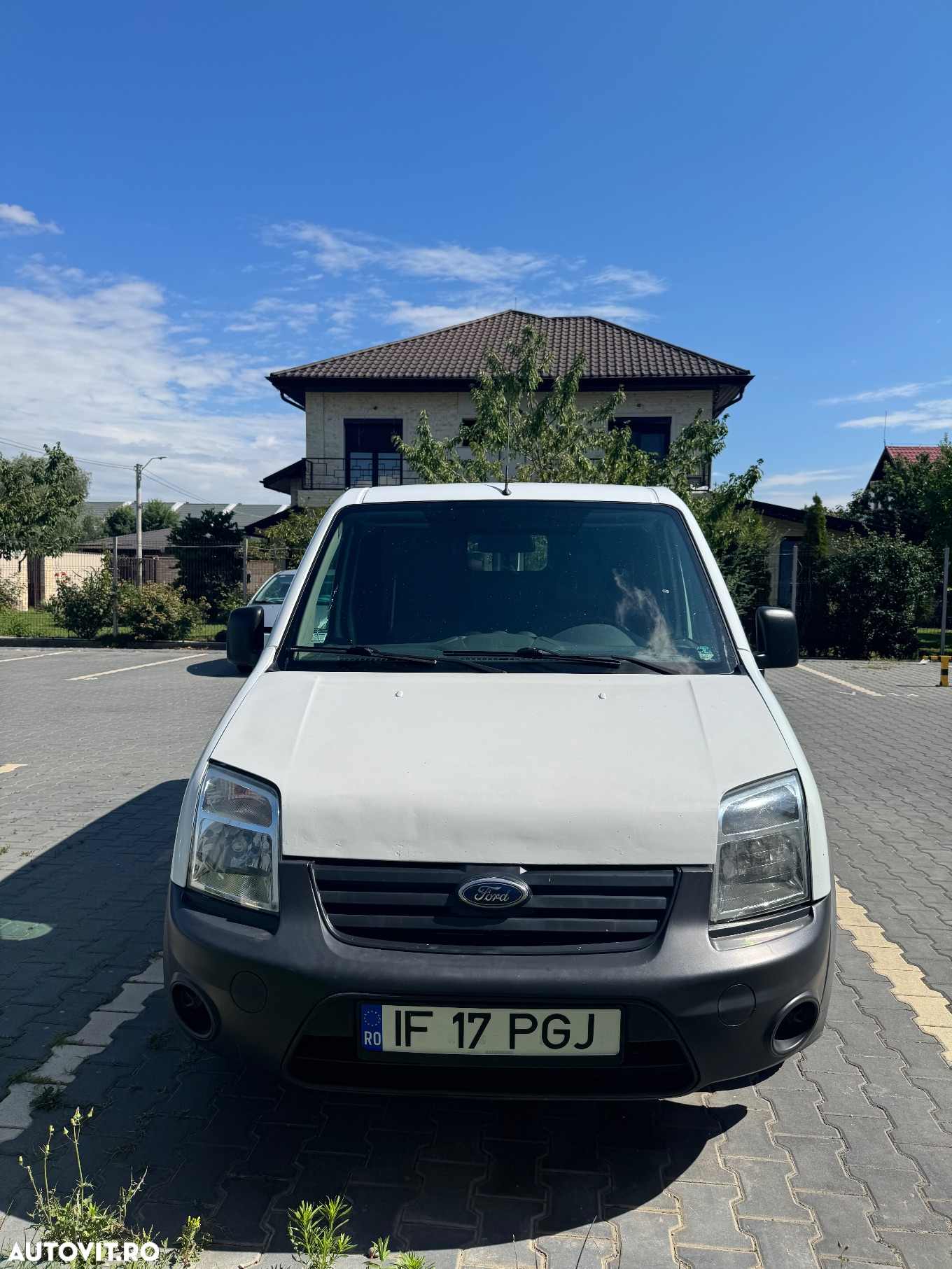 Ford Transit Connect - 8