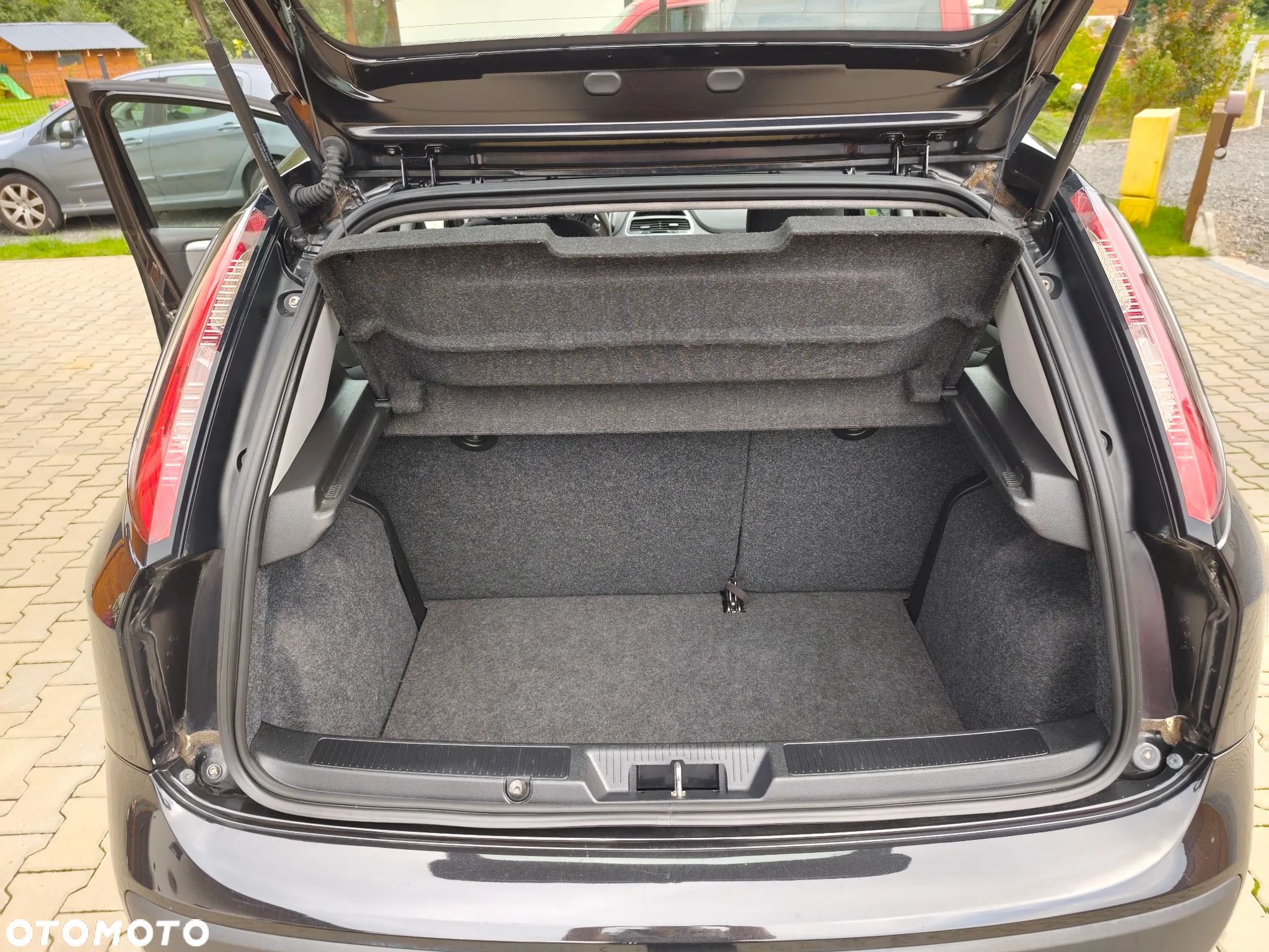 Fiat Punto - 8
