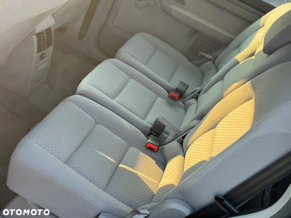Volkswagen Touran 1.9 TDI Basis - 20