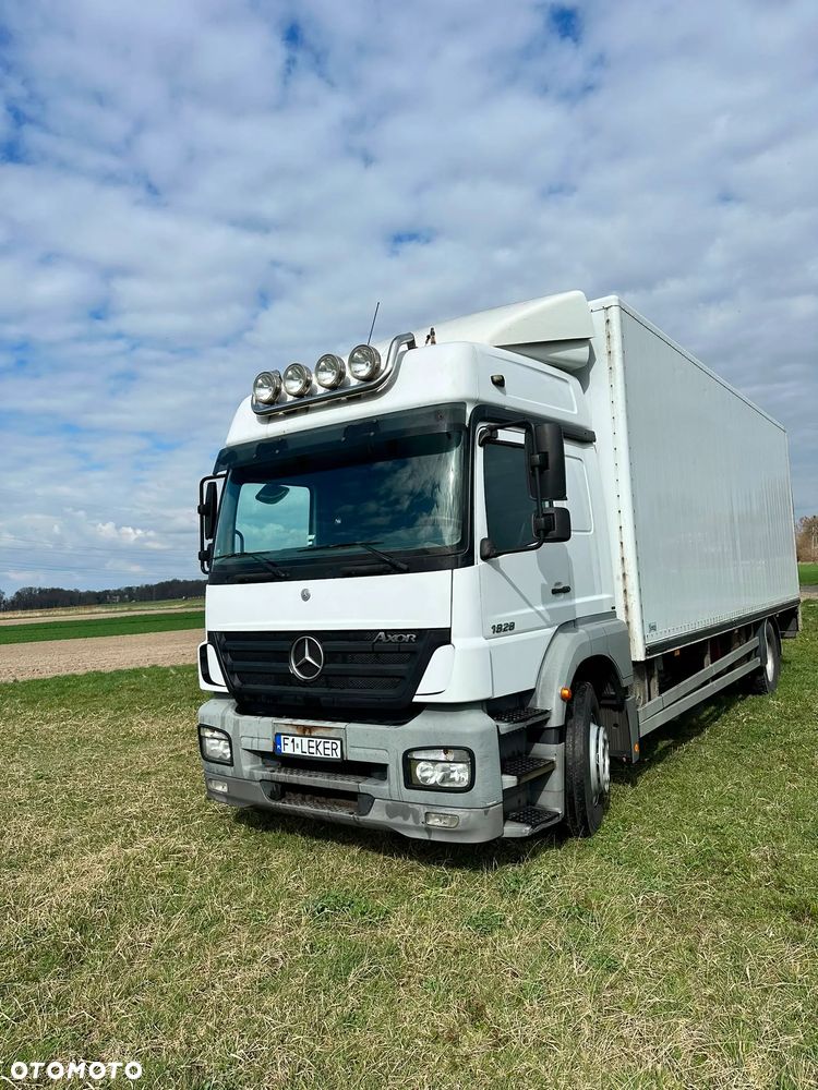 Mercedes-Benz Axor - 1
