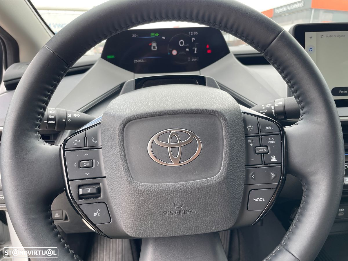 Toyota Prius - 13
