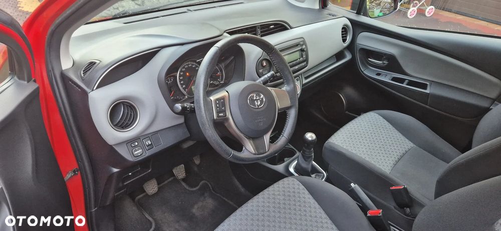 Toyota Yaris 1.0 Active - 5