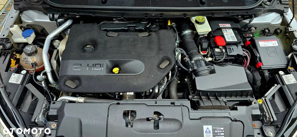Peugeot 308 SW BlueHDi 150 Stop & Start GT-Line Edition - 36