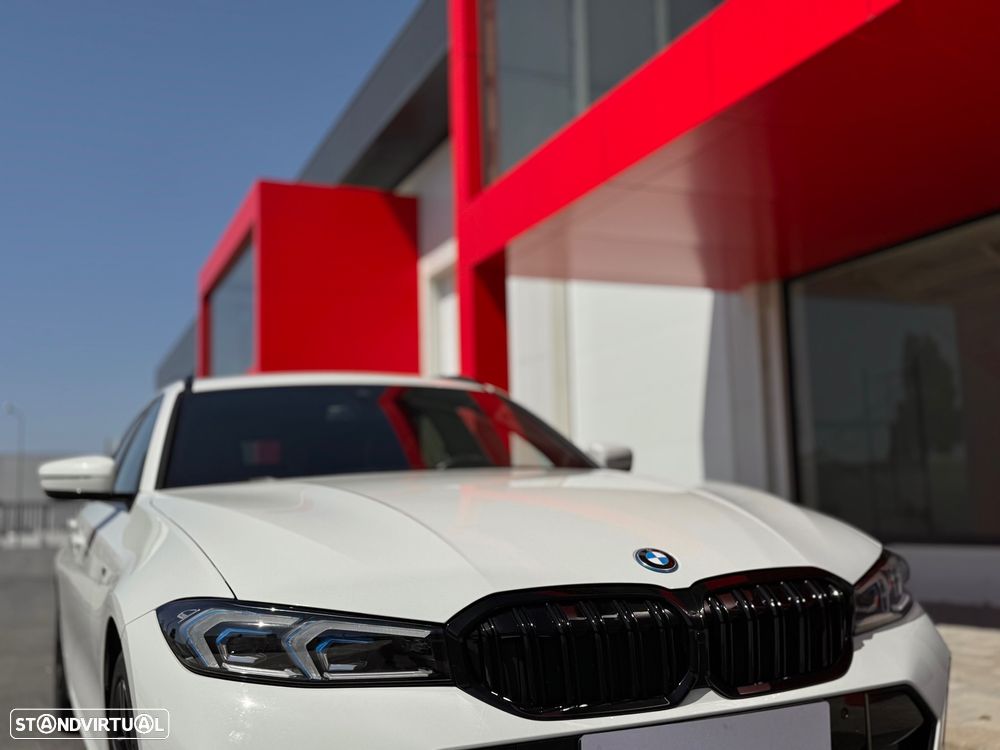 BMW 330 e Aut. M Sport - 15