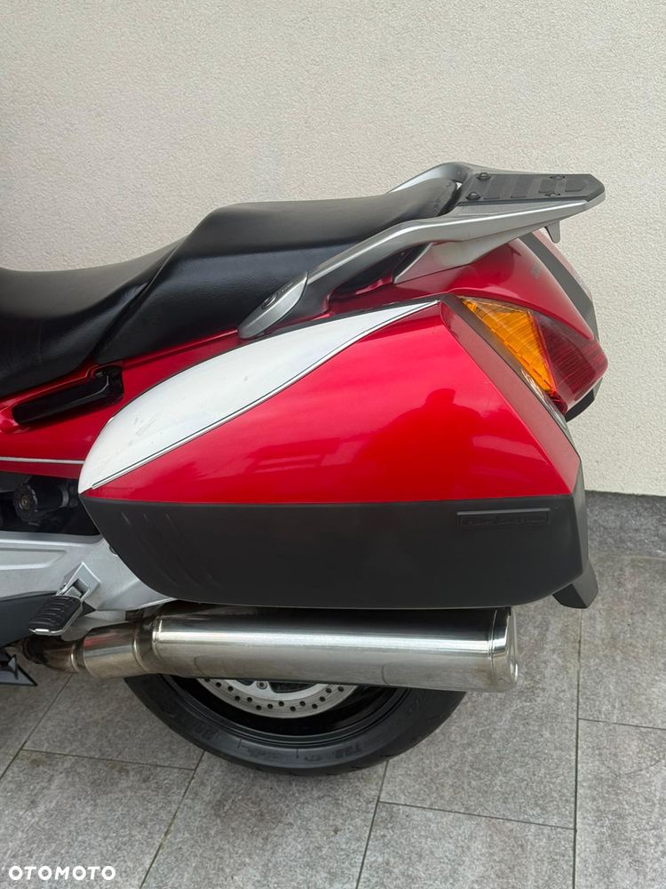 Honda ST - 13