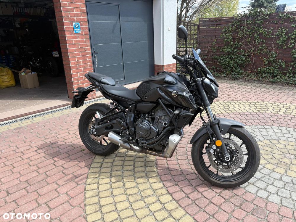Yamaha MT - 8