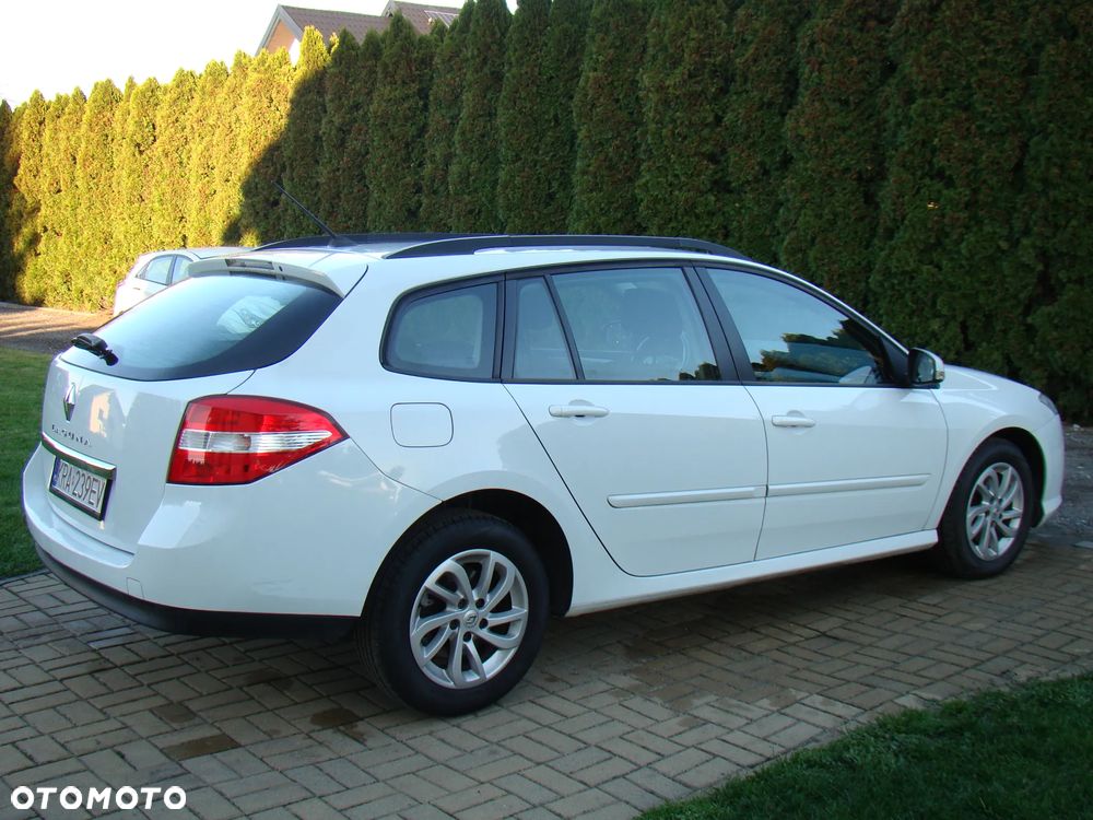 Renault Laguna 2.0 16V 140 Emotion - 6